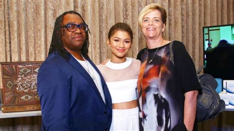 kazembe ajamu coleman|zendaya and parents photos.